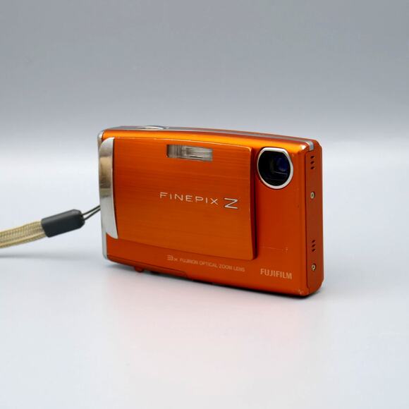 Fujifilm FinePix Z10fd Vintage Digital Camera | 7.2MP | Orange - Picture 4 of 5